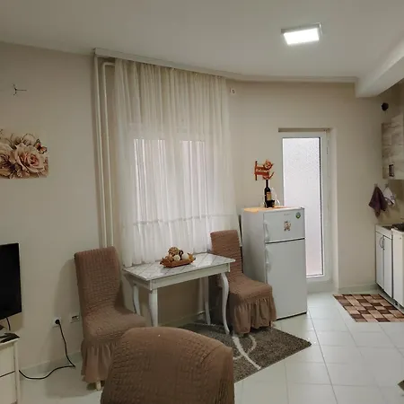 Stan Na Dan - Garsonjera Pramac * Zarkovo